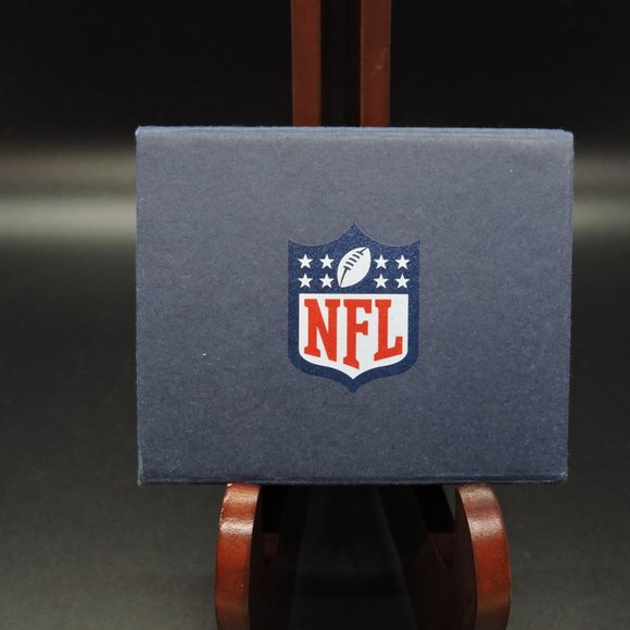 Dallas Cowboys Retro Helmet Silver Tone Cuff Links - Picture 3 of 7